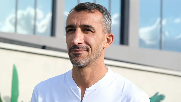 Mehmet Topal Mourinho’ya ateş püskürdü: ‘Sözlerine dikkat etmeli’ 3 mehmet topal mourinhoya ates puskurdu sozlerine dikkat etmeli 2