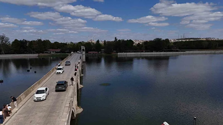 Meriç Nehri’nde zodyak botlarla devriye başlıyor 4 meric nehrinde zodyak botlarla devriye basliyor 3 JuH55Z7I