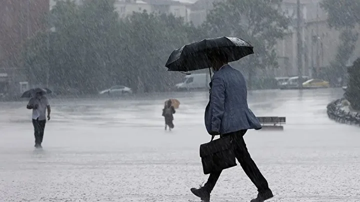 meteoroloji saat verip uyardi istanbul dahil bircok vilayette kuvvetli yagis alarmi 6 Dl7amVgP