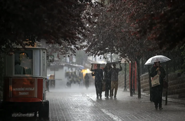 meteorolojiden 13 vilayet icin sari ikaz firtina ve yagis geliyor 0 aOL5ucLM