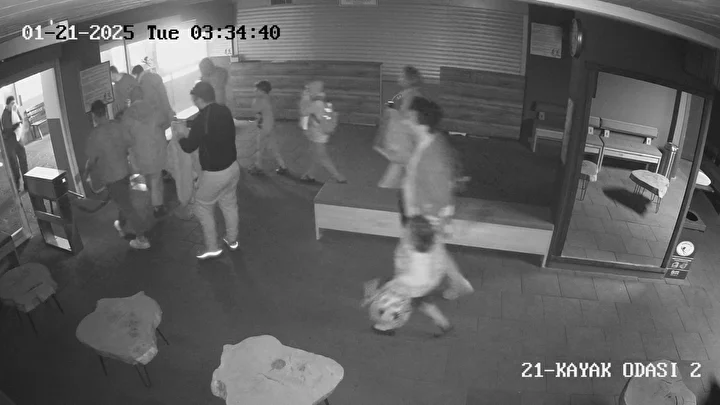 Mevt kalım savaşı: Bolu Kartalkaya'daki faciada yeni imgeler ortaya çıktı, felaket bu türlü gelmiş 4 mevt kalim savasi bolu kartalkayadaki faciada yeni imgeler ortaya cikti felaket bu turlu gelmis Rb6jSZwE