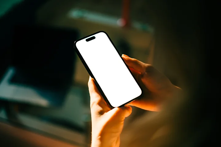 milyonlarca cep telefonu tehlikede dikkat sizinki de kapatilabilir iste kurtarmanin yolu 0 1F6W2FNe