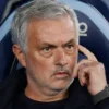 mourinhodan birinci galibiyeti sonrasi sok kelamlar ayrilan teknik yonetici cok aci cekiyor bS6duHIY.webp