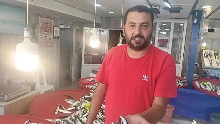 Muğla’da Karadeniz hamsisi kilosu 250 TL’den satışta 2 muglada karadeniz hamsisi kilosu 250 tlden satista 1 P4aEn4OT