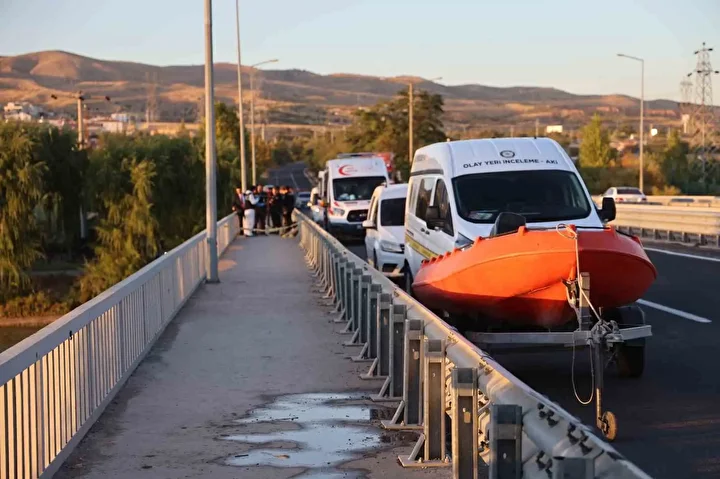 nevsehirde gizemli mevt kizilirmakta bayan cesedi bulundu 5 PW5cmfgG