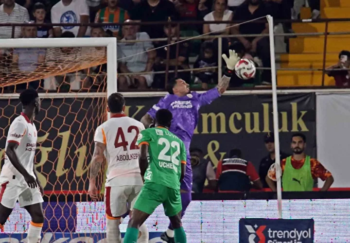 Nihat Kahveci'den Galatasaray sözleri: Bu türlü devam ederse şok olacaklar 3 nihat kahveciden galatasaray sozleri bu turlu devam ederse sok olacaklar 2 tIGvupRe