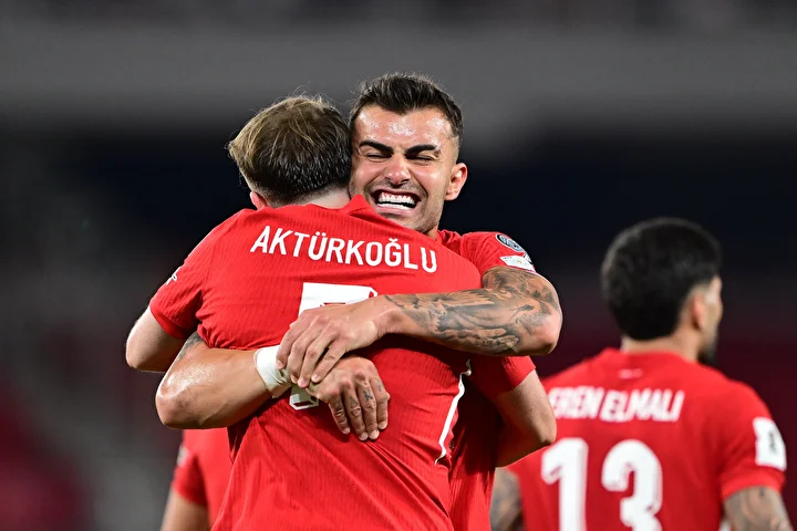 nihat kahveciden o isme ovgu dolu kelamlar performansiyla liverpool real madrid ve barcanin gundemine Gm9rwIpz