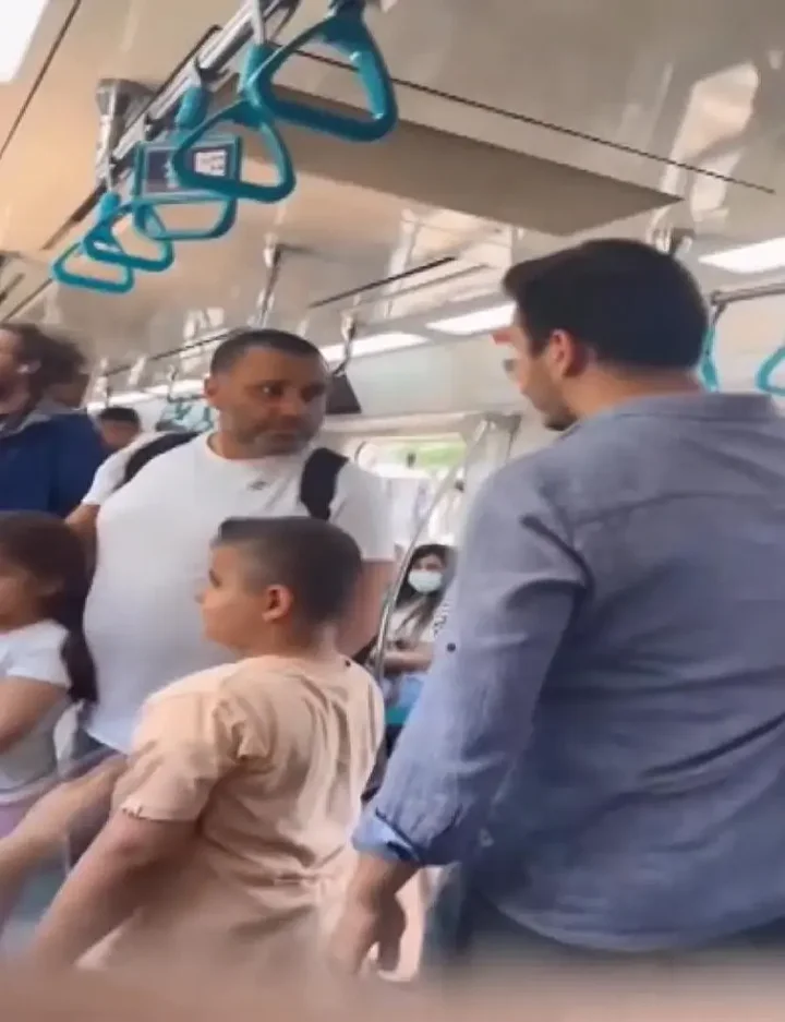 o manzaralar turkiyeyi ayaga kaldirmisti marmarayda babaya cocuklarinin yaninda yumruk atan sanigin cezasi belirli lD8HKTZR