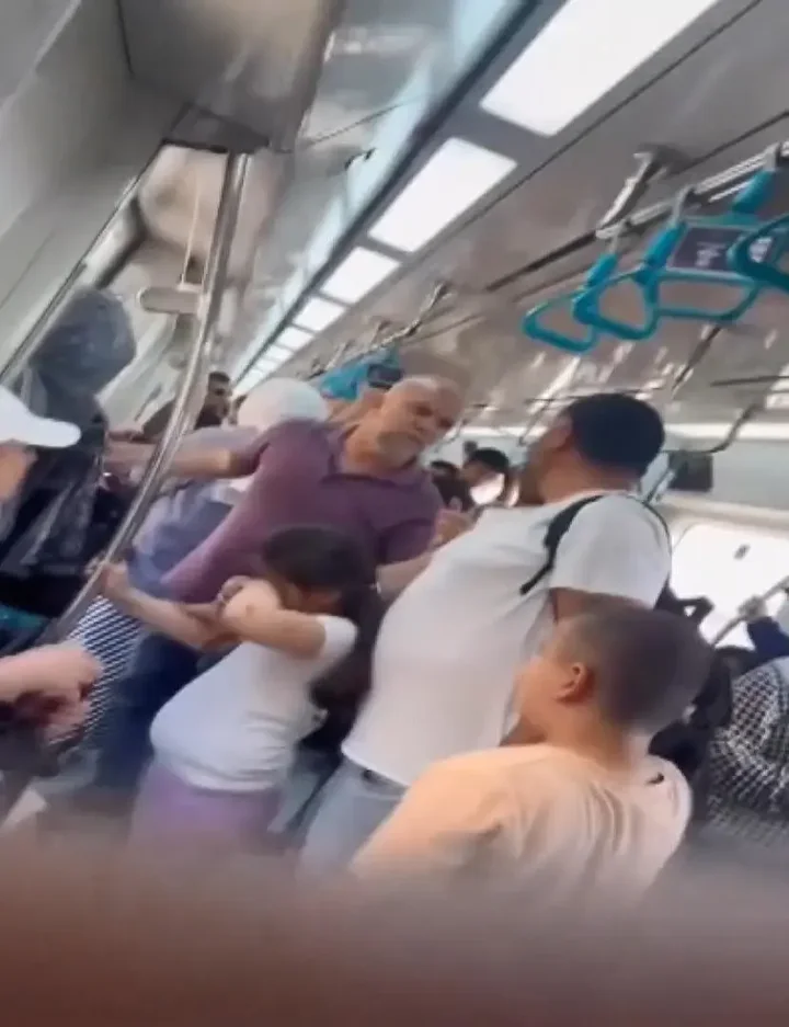 o manzaralar turkiyeyi ayaga kaldirmisti marmarayda babaya cocuklarinin yaninda yumruk atan sanigin cezasi belirli sfLXqBgY