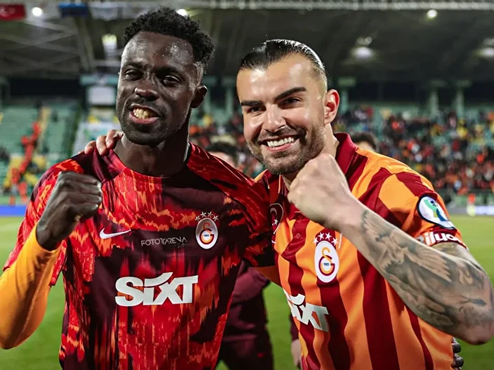 okan buruk 3 ismi kizaga cekiyor 4 p6qwP2Fd