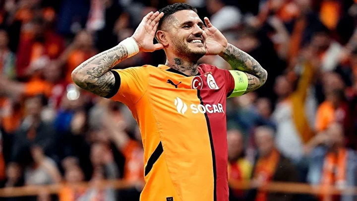 okan buruk frankfurt maci icin kararini verdi yildiz futbolcu yedek kulubesine 1 jZWzaDQE