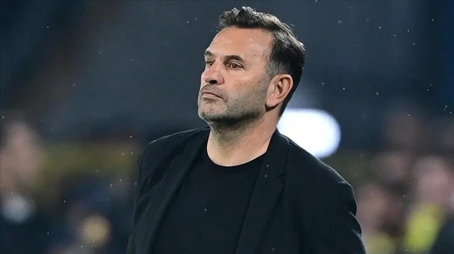 okan buruktan frankfurt maci icin surpriz karar yildiz futbolcu yedek kulubesine vCbXT4G1.webp