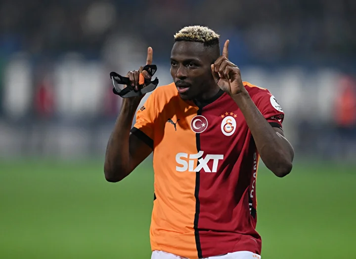 osimhenin son durumu hakkinda yeni aciklama 3 4 ay forma giyemezdi 3 hsYY3dhH