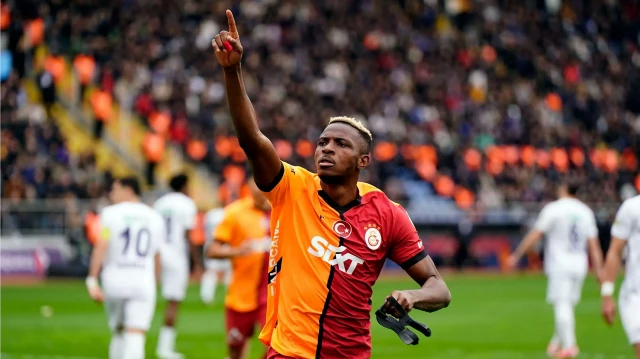 osimhenin son durumu hakkinda yeni aciklama 3 4 ay forma giyemezdi pH2Xuk17.webp