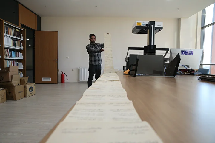 Osmanlı'dan günümüze ulaştı: Ahilik kurallarını anlatıyor! Tam 4,5 metrelik fütüvvetname tarihe ışık tutacak 11 osmanlidan gunumuze ulasti ahilik kurallarini anlatiyor tam 45 metrelik futuvvetname tarihe isik tutacak 10