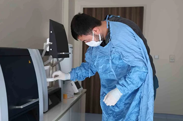 Özel kliniklerde 8 bin TL: Devlet hastanelerinde 188 TL’ye yapılmaya başlandı! Bakanlık onayı ile birinci sefer Sivas’ta yapıldı 9 ozel kliniklerde 8 bin tl devlet hastanelerinde 188 tlye yapilmaya baslandi bakanlik onayi ile uq1C93tS
