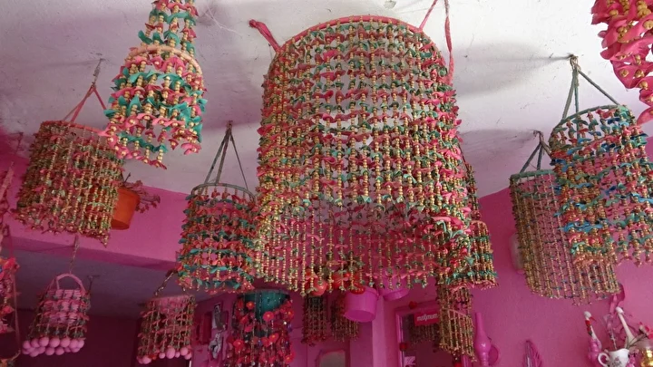 pembe renk sevdalisi bayan nazar degdi diyerek gozyaslarina boguldu 6 d7qRvjp4