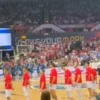 polonyali seyirciler eurobasket 2025te israil ulusal marsini yuhaladi ziplamayan israilli OtJnmNYz.webp