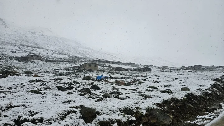 rizede yuksek bolumlere kar yagdi kalinligi 10 santimetreye ulasti 5 Pr4APsjP