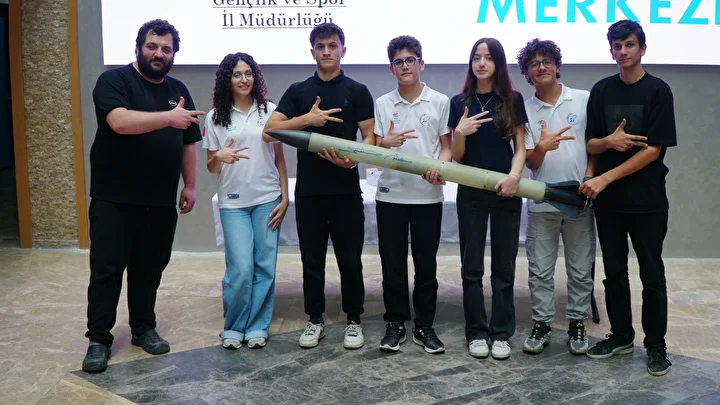 Roket ‘Karadeniz-1’ hazır: Rizeli öğrenciler yaptı, maksat TEKNOFEST şampiyonluğu 1 roket karadeniz 1 hazir rizeli ogrenciler yapti maksat teknofest sampiyonlugu 0 ewSendZF