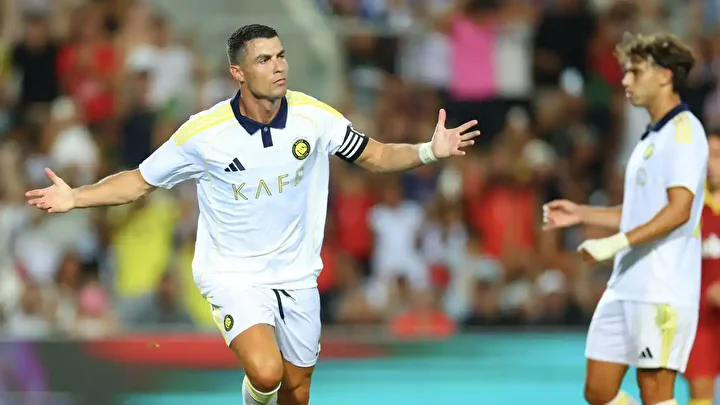 ronaldodan felix reaksiyonu futboldan anlamayan gerizekalilar 1 X2dEqVTY