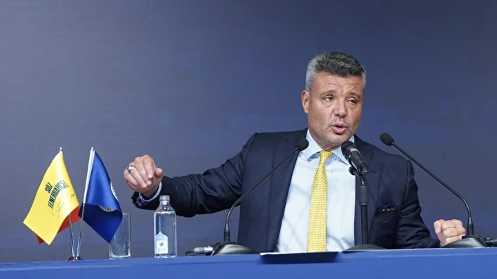 Sadettin Saran’dan Fenerbahçe ihtilali: Şampiyonluğu getirecek 3 flaş atak için harekete geçti! 6 sadettin sarandan fenerbahce ihtilali sampiyonlugu getirecek 3 flas atak icin harekete gecti 5 lpTNhtma