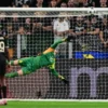 Kaza yapan araçtaki yaralıların yardımına futbolcular koştu sampiyonlar liginde gecenin golu ulusal yildizdan IlbyhjCZ.webp