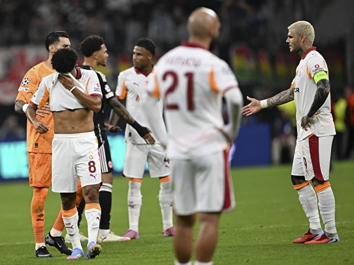 sansal buyuka galatasarayi yerden yere vurdu 1 5DQOKSZ2