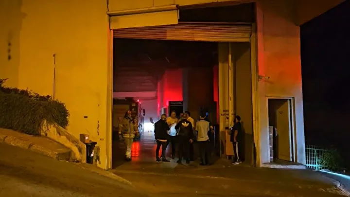 sariyerde otelin elektrik panosundaki yangin sonduruldu 2 S4SyeZ1F