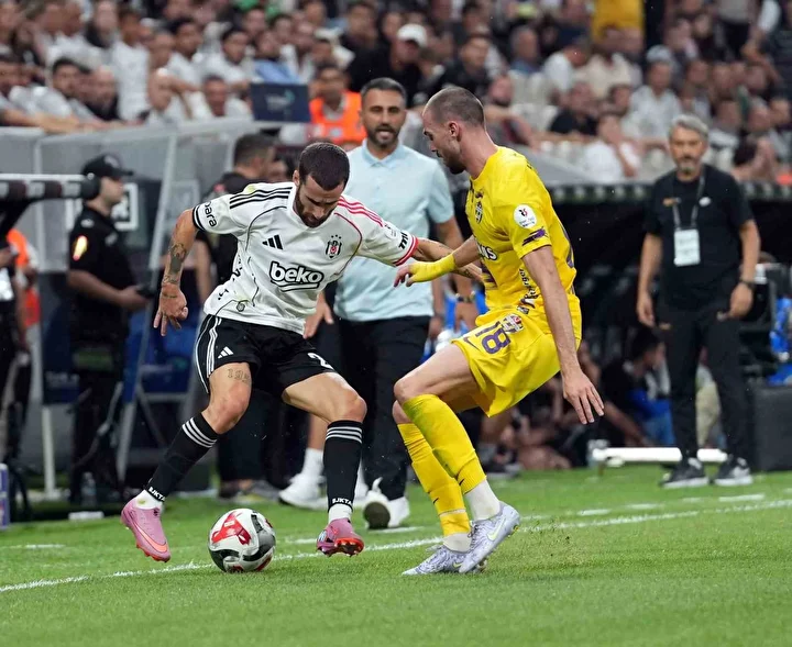 sergen yalcindan ekibe nester yildiz ismin mevkisi degisiyor 1 2MSDWW5v
