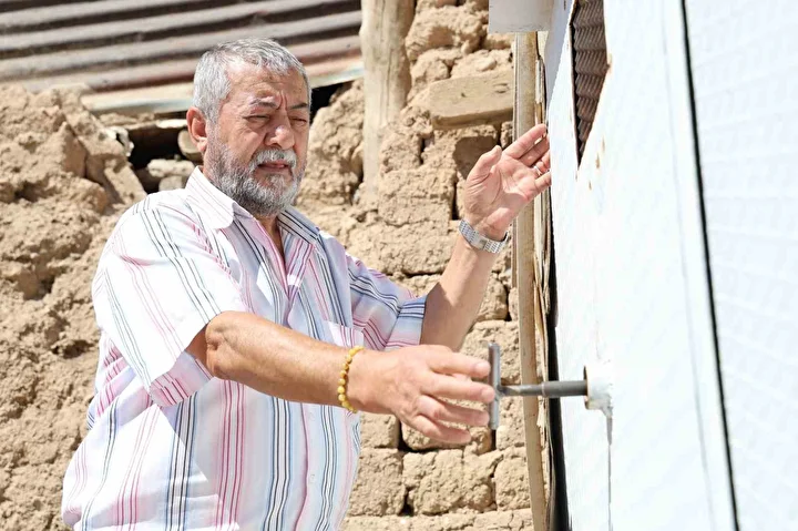 sivasli vatandas butun servetini bu kafeste sakliyor tanesi 100 bin tlyi buluyor 5 Gqd4drB9
