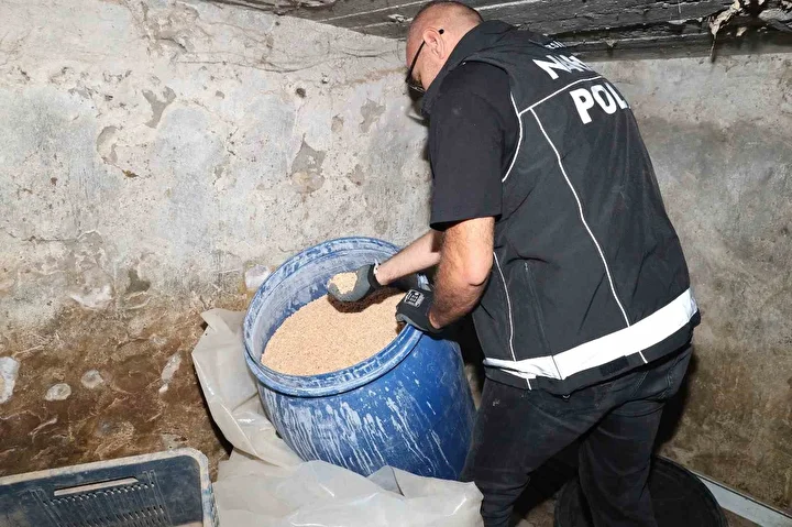 surpriz yumurtalardan bile uyusturucu cikti 3 milyon 542 bin adet hap ele gecirildi 3 WZX27WMS