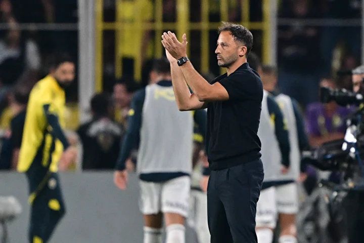 Tedesco farkını ortaya koydu: Fenerbahçe yeni dönemde bunu yapan tek grup oldu! 2 tedesco farkini ortaya koydu fenerbahce yeni donemde bunu yapan tek grup oldu 1 EBy3F1wn