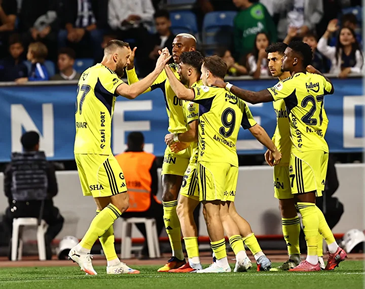 tedescodan surpriz tercih fenerbahcenin zagreb 11i belirli oldu 0 BIYdTHgH