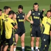 Fenerbahçeli yıldız Bayern Münih’in kapısından dönmüş! Sebebi ortaya çıktı tedescodan trabzonspor macina surpriz takim fenerbahcenin cilgin plani 55fSRhY1.webp