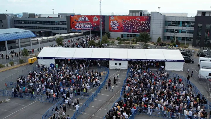 teknofest coskusu suruyor dorduncu gunde hafta sonu yogunlugu 8