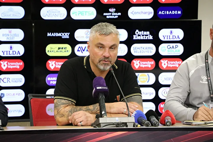 thomas reis ates puskurdu hakem 2 puanimizi caldi 0 nEBHdUkU