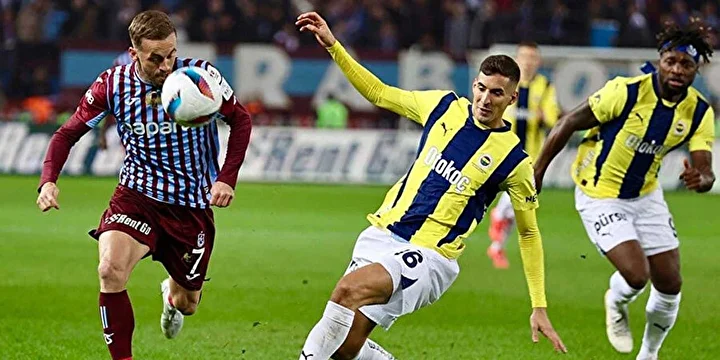 Trabzonspor'a Fenerbahçe maçı öncesi makus haber: Takıma alınmadı 1 trabzonspora fenerbahce maci oncesi makus haber takima alinmadi 0 iYcCnECe