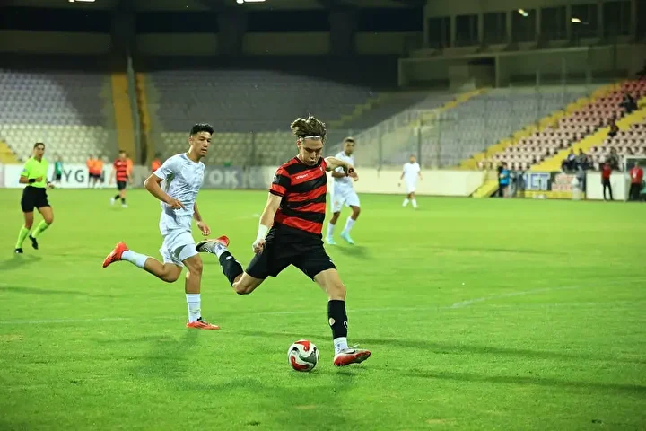 Türkiye'de gol yemeyen bir ekip var 4 turkiyede gol yemeyen bir ekip var 3 t11Js6yC