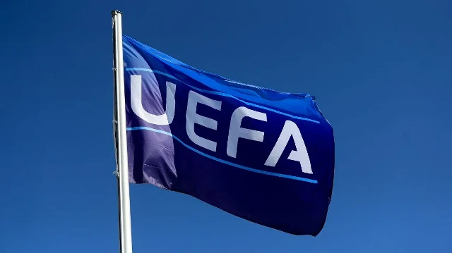 uefadan son dakika kural degisikligi galatasaray fenerbahce ve samsunsporu etkileyecek 7ljqc7UK.webp