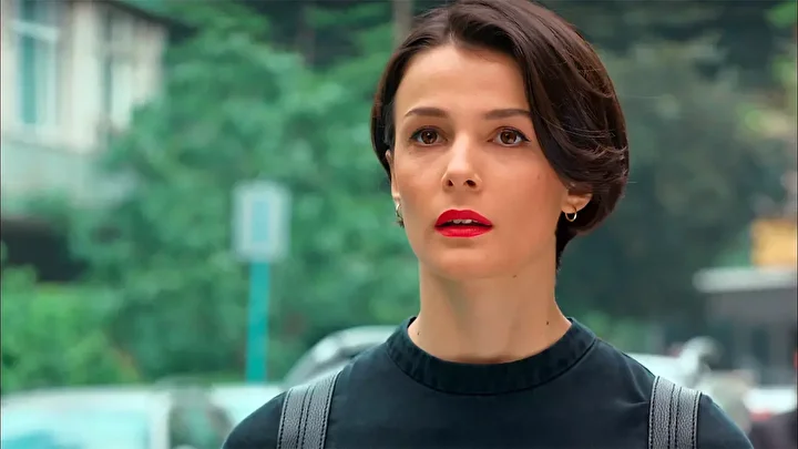 Ünlü oyuncu Büşra Develi'den Filistin için dikkat çeken adım: Toplumsal medyada gündem oldu 1 unlu oyuncu busra develiden filistin icin dikkat ceken adim toplumsal medyada gundem oldu 0