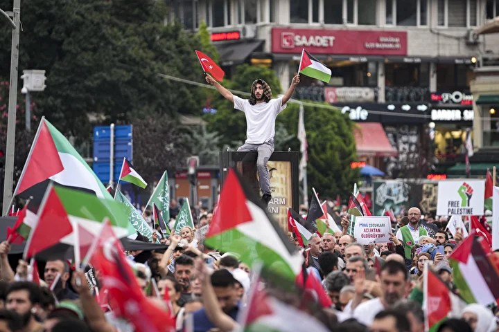 unlu oyuncular gazze icin ayakta butun gozler sumud filosunda 12 ENMBTUQA