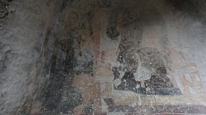ustu cami alti kilise kayadan oyma tarihi yapi gorenleri hayran birakiyor 6 NDuVlaRv