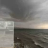 vanda dolu ve saganak tesirli oldu van golunde dalgalar yukseldi LCDWiEEy.webp