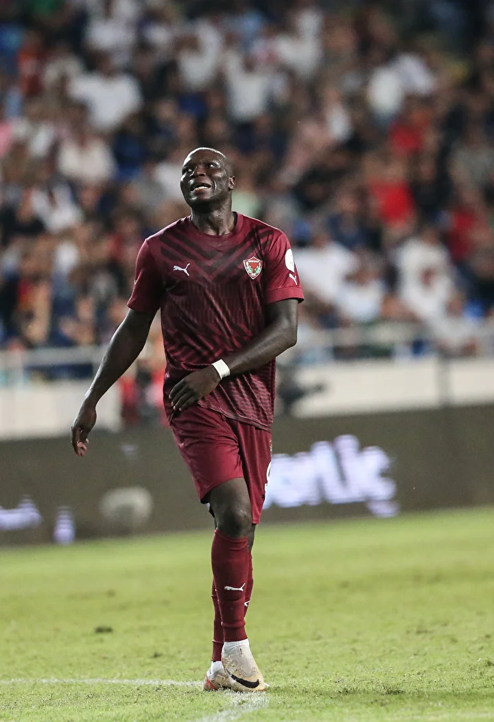 Vincent Aboubakar'ın yeni grubu aşikâr oldu: Artık Süper Lig'de değil 1 vincent aboubakarin yeni grubu asik r oldu artik super ligde degil 0 5CIUKR5e