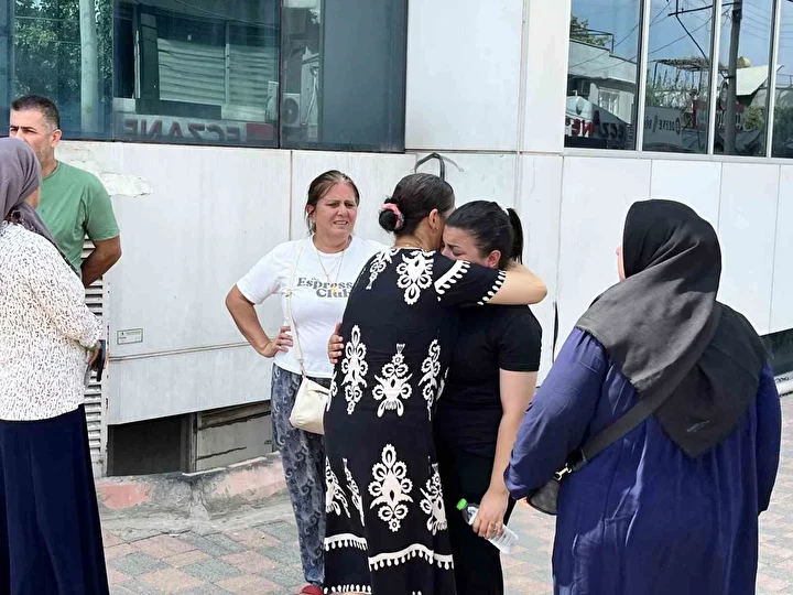 yasmine arizali teneffus aygiti takildigi tez edildi 7 ay komada kalip hayatini kaybetti 1 clEw2MRz