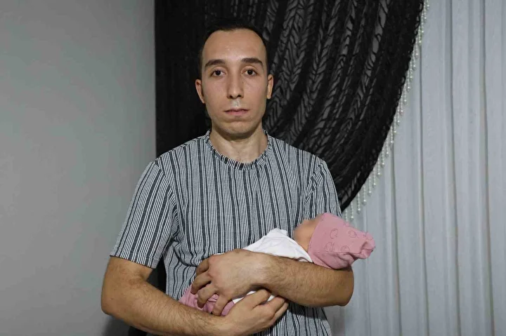 yeni dogan bebekler karistirildi bize benzemiyor diye itiraz eden aileyi dinlemediler 2 4fyXZpPe