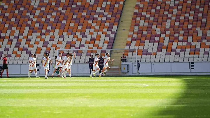yeni malatyaspor 3 yil sonra birinci kere puan aldi 3 HVJzSpgK