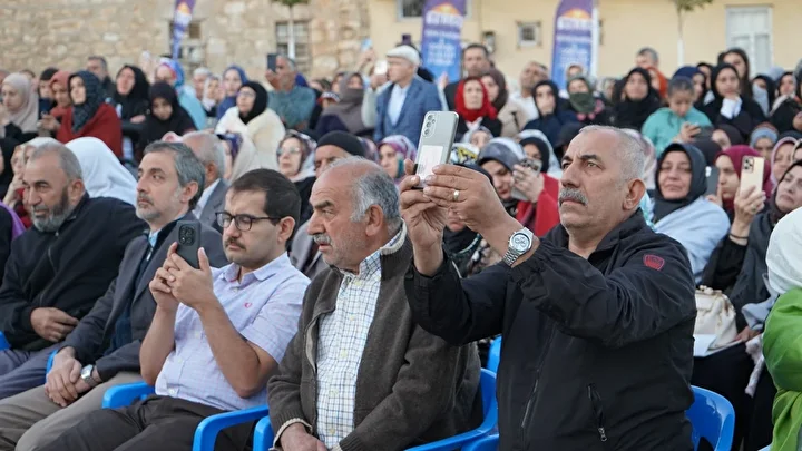 yilda 2 defa gerceklesiyor siirtte isik hadisesi ilgiyle izlendi 5 QbAF2tE9