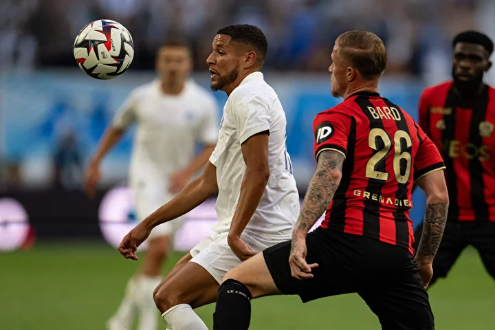 Yıldız futbolcudan Beşiktaş'a büyük şok! Reddetti 2 yildiz futbolcudan besiktasa buyuk sok reddetti 1 DUAlRsNA